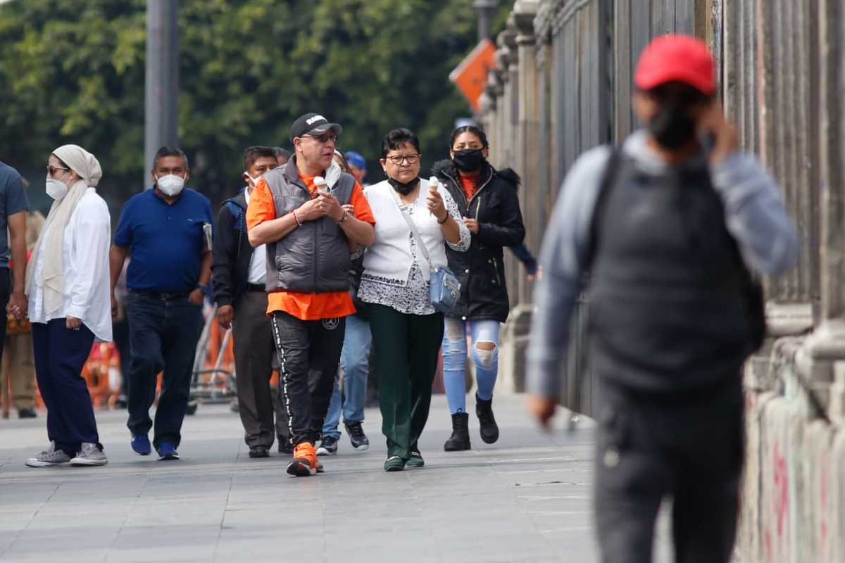 La Ciudad de México continuará en semáforo rojo / Araceli López