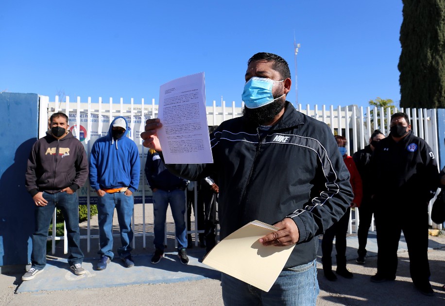 A manera de protesta decidieron no acudir al Consejo Técnico Escolar. (Rolando Riestra)