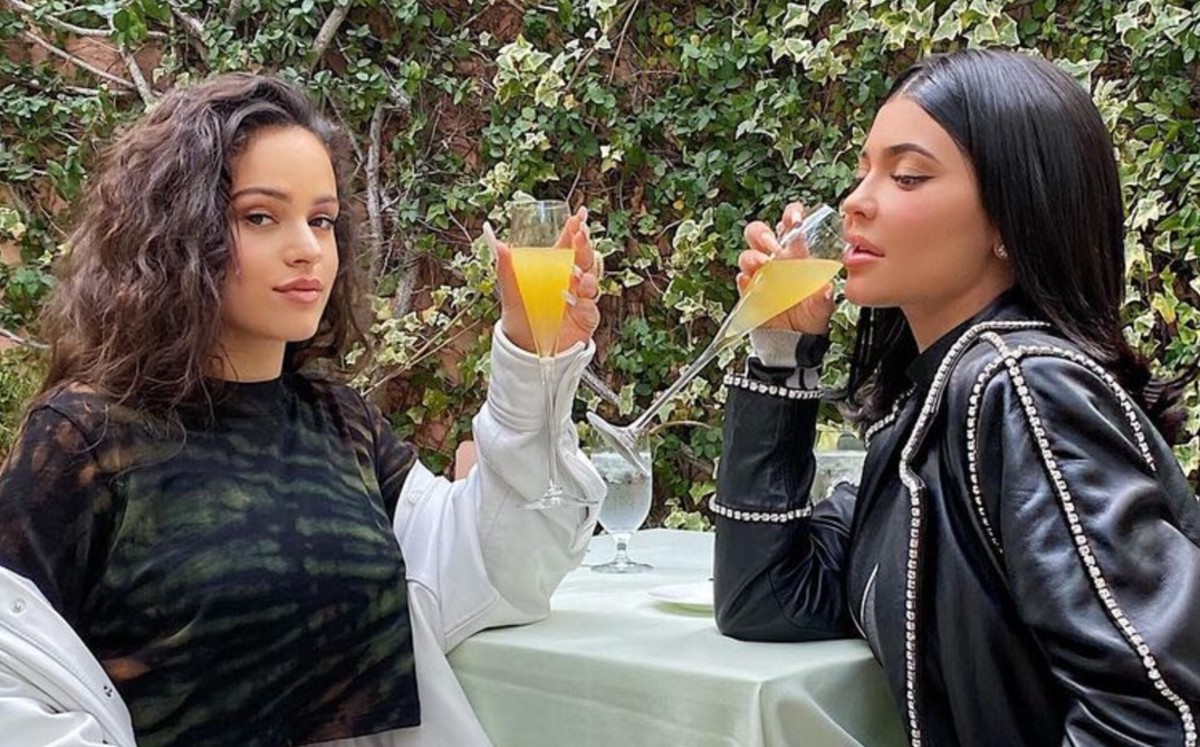 Rosalía y Kylie Jenner (Instagram).