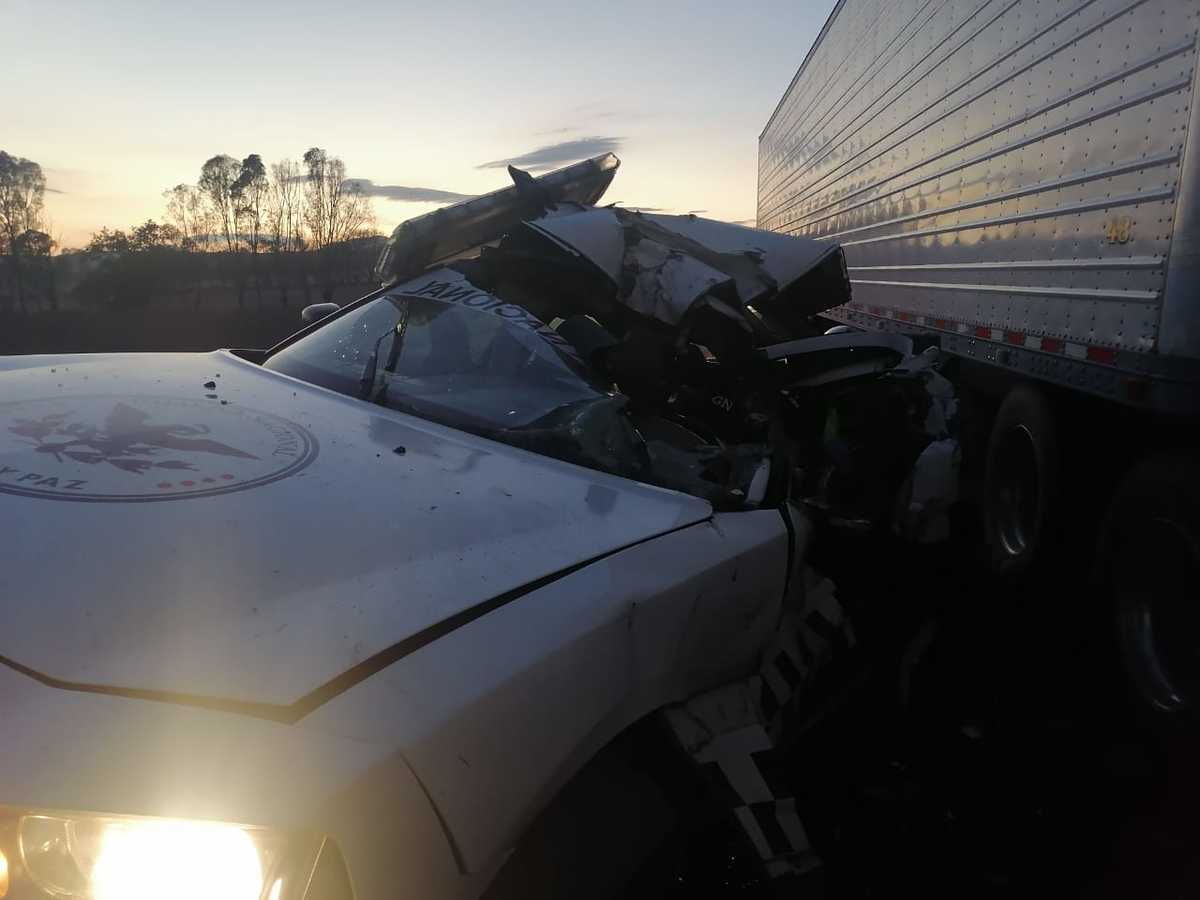 Se desconoce la identidad del chofer del tráiler que ocasionó el accidente.