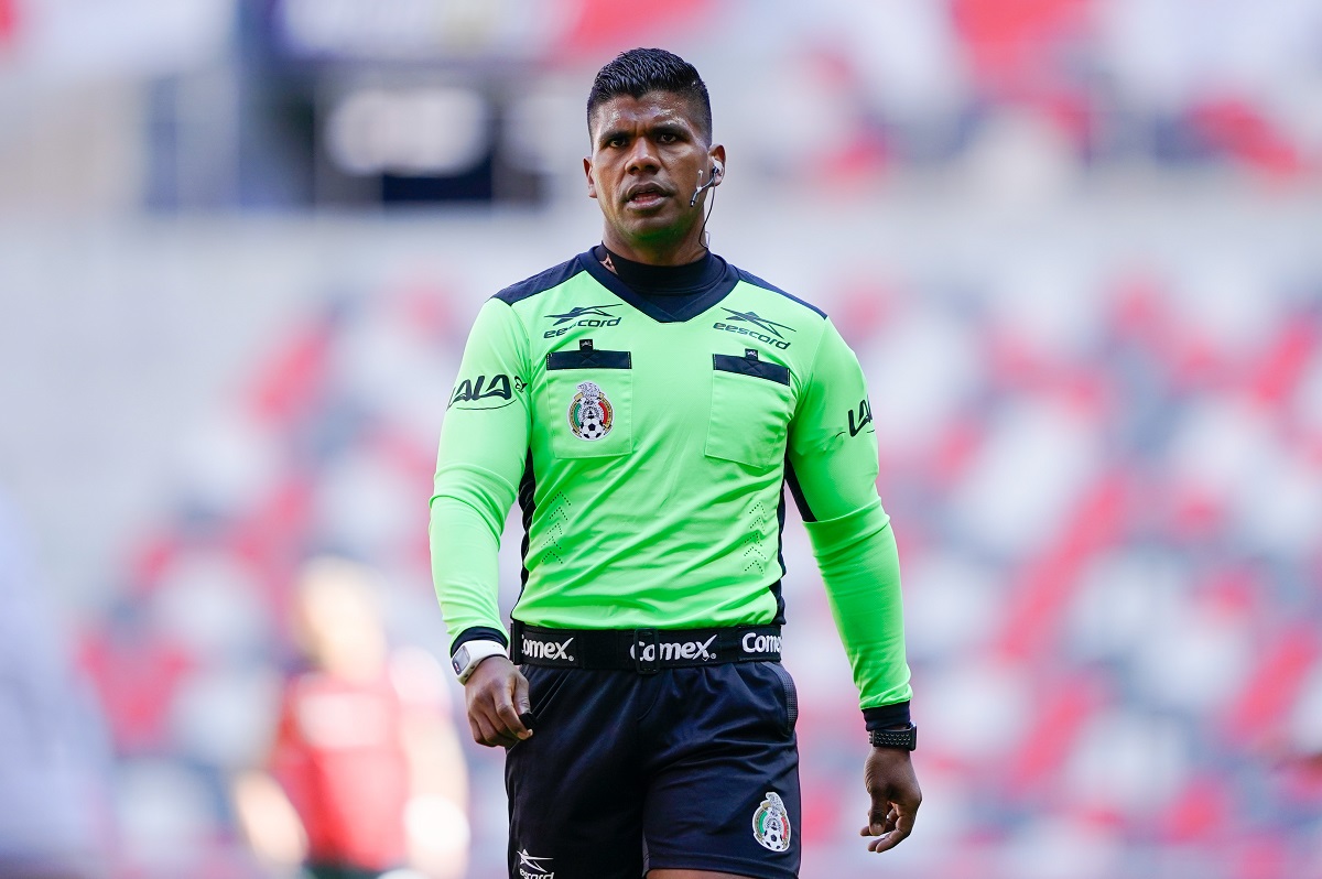 Adalid Maganda, árbitro de la Liga MX (Imago7)