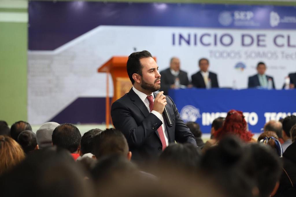 Alejandro Enciso Arellano, secretario particular del gobernador de Hidalgo. (Cortesía)