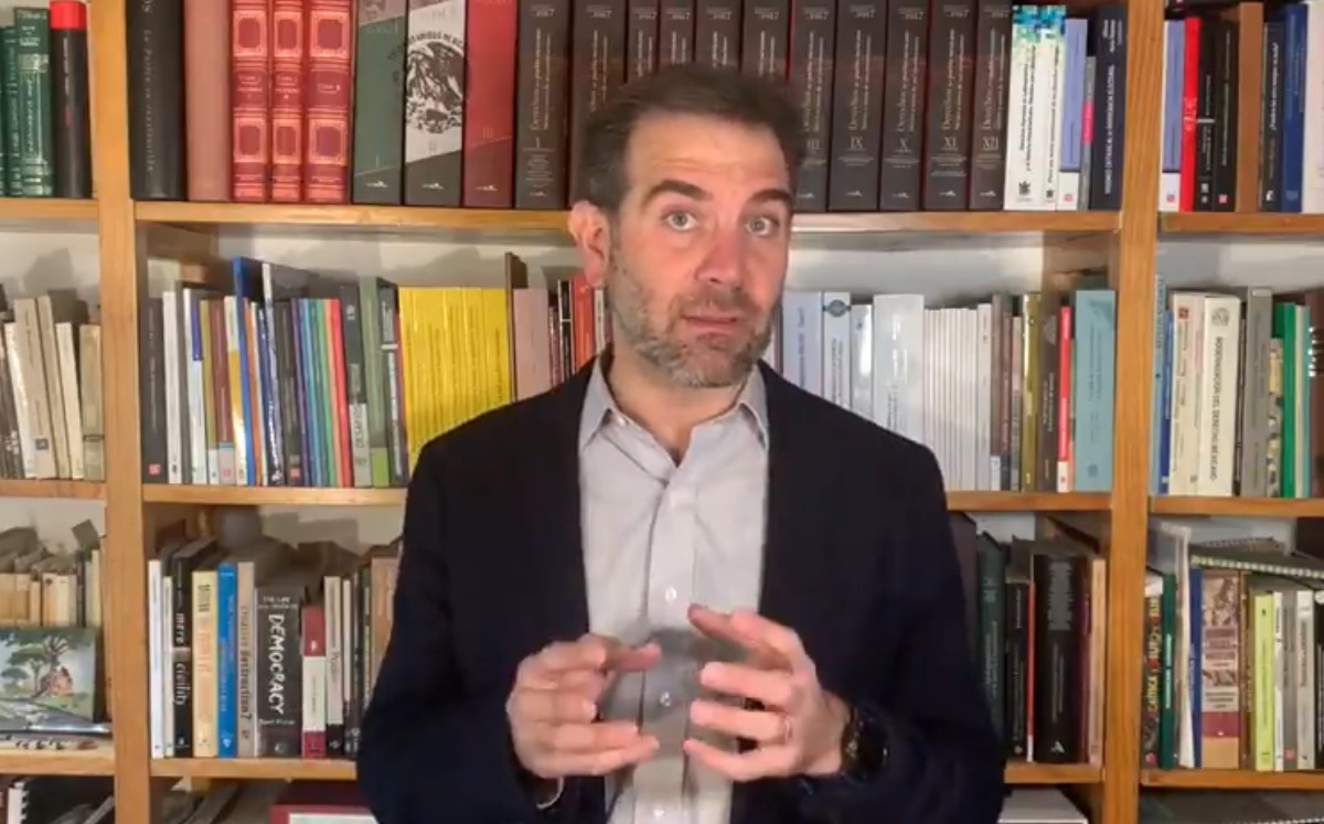 “A la democracia o se le cuida o se agota", explicó Lorenzo Córdova. (Captura)
