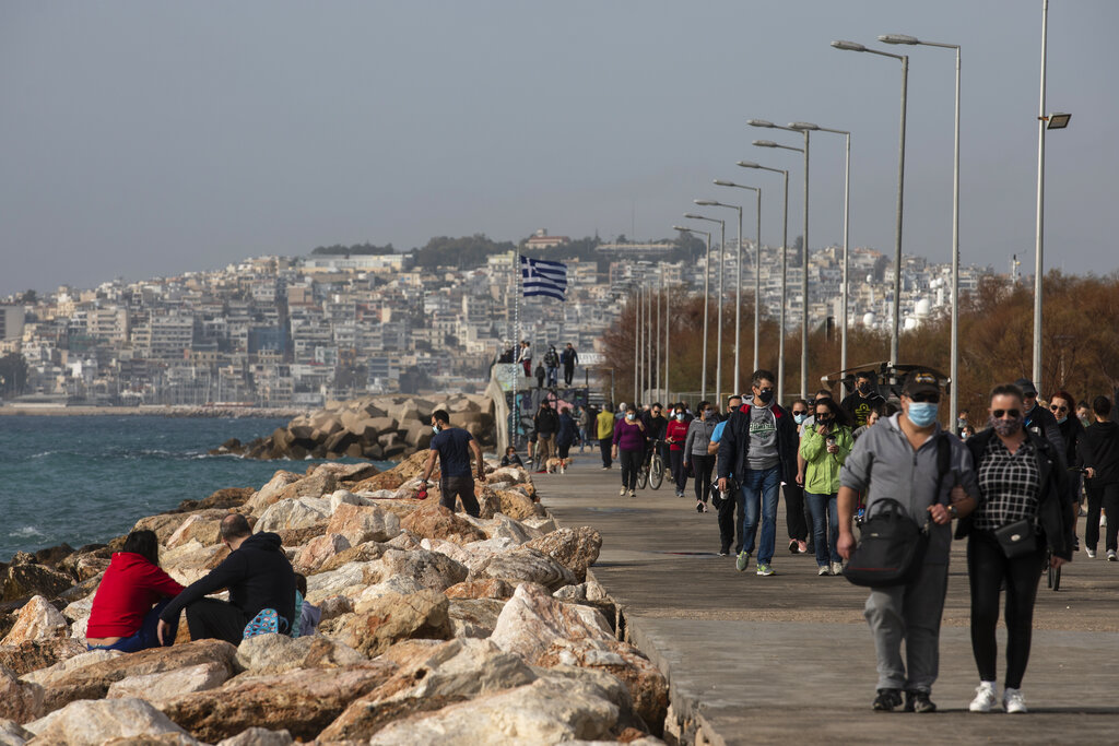 La ola de calor en Grecia es inusual debido a la época invernal. (AP)