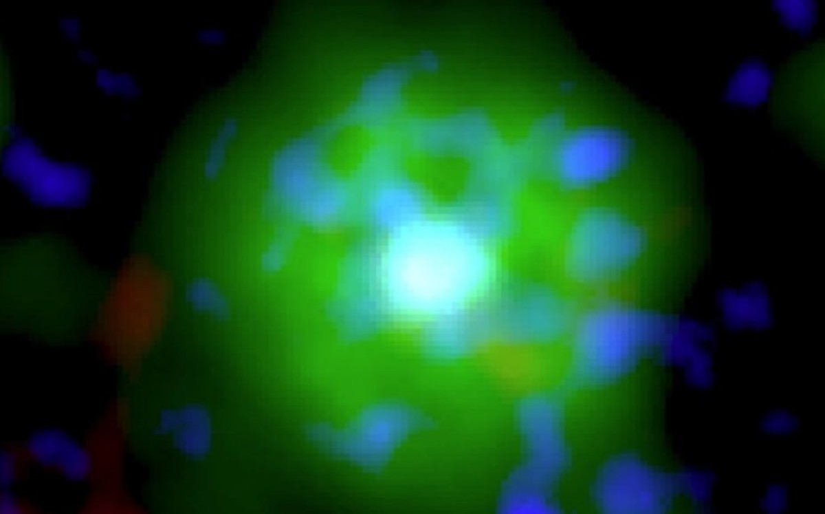 Estrellas irradian luz que parece artificial (dpa)