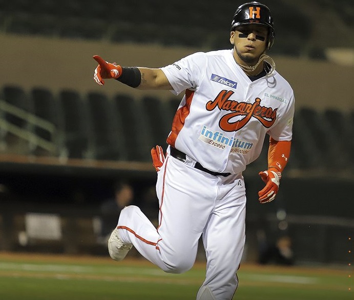 Los Naranjeros vencieron a Sultanes en primero juego de la serie (Twitter @ClubNaranjeros)