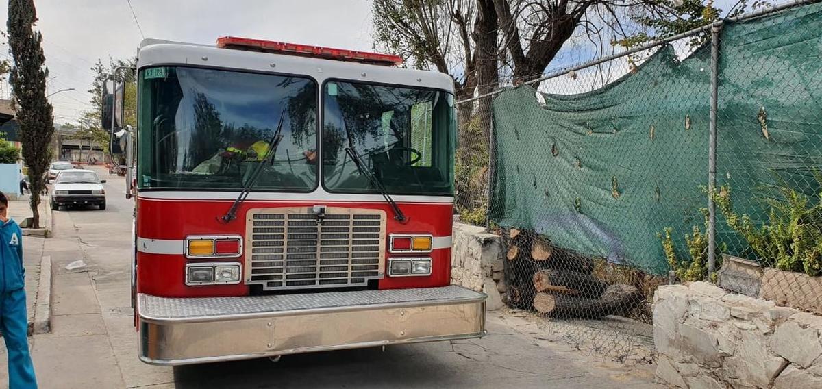Rescatan a hombre de la barranca de Huentitán (Juan Carlos Munguía)