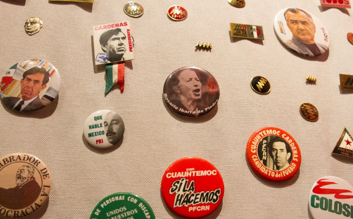 Botones de la exposición "Democracia, Ciudadanía y Propaganda Electoral: 1910-2018" | Cuartoscuro