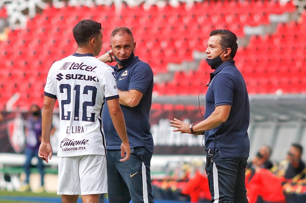 Erik Lira con Andrés Lillini (Imago7)