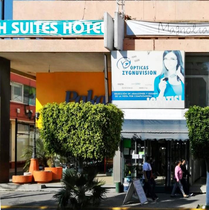Fachada de un hotel en Tehuacán. (Apolonia Amayo)