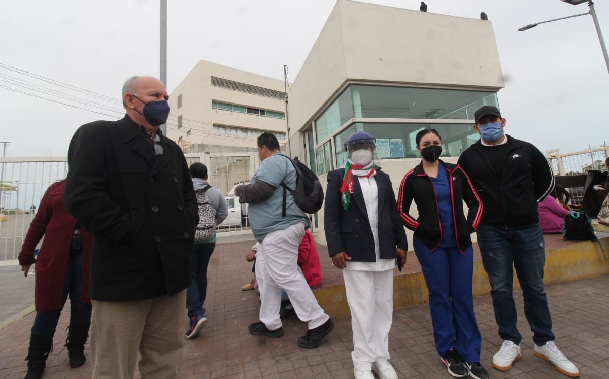 Personal del Hospital General de Tampico denunció despido injustificado. (Yazmín Sánchez)