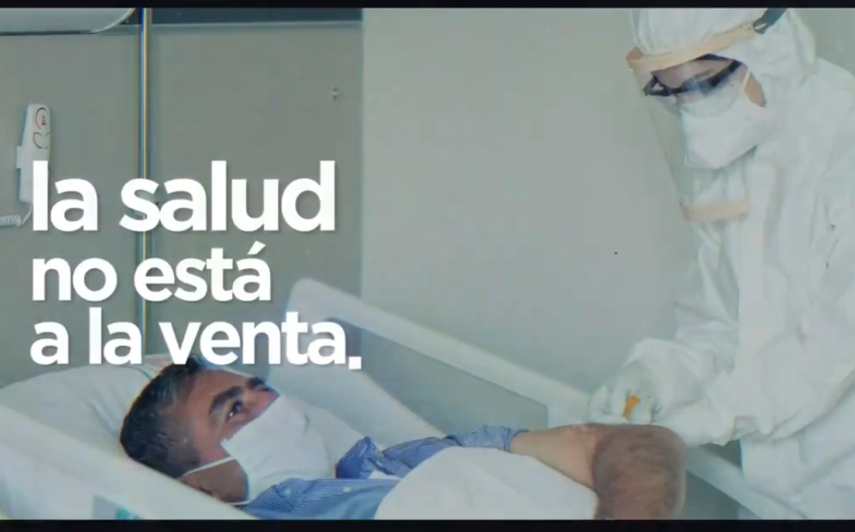 El proyecto planteó que no se advirtió ni en el tuit ni en el video compartido, algún llamado expreso al voto. (Captura)