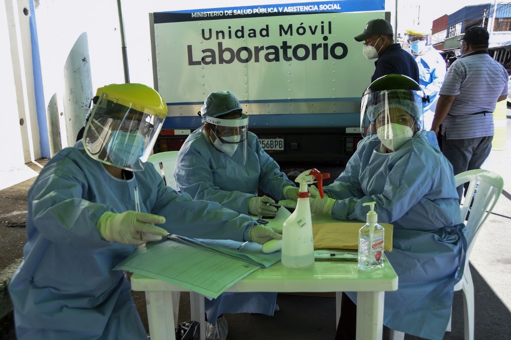 Unidad Móvil Laboratorio covid-19. (Especial)