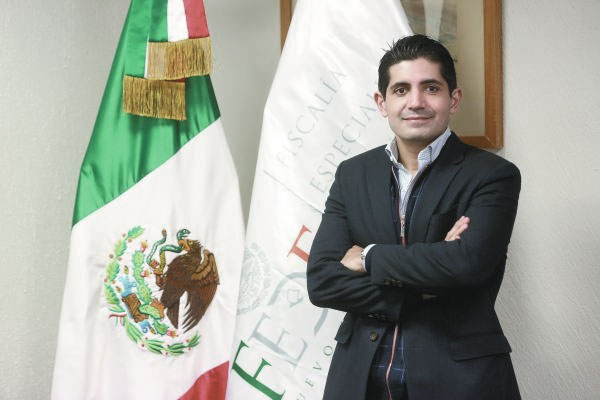 Gilberto de Hoyos, titular de la FEDE. (RAÚL PALACIOS)