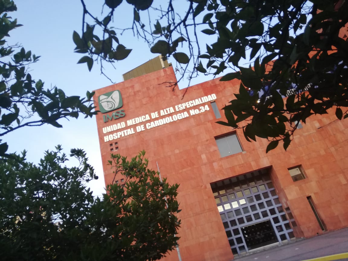 Hospital del IMSS en Nuevo León. Foto: Roberto Alanís.