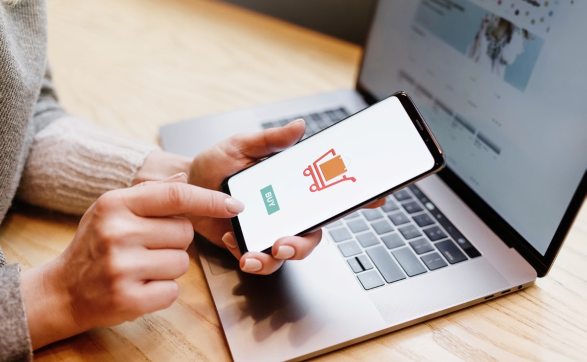 Aprovecha las ofertas con las compras en línea | Shutterstock