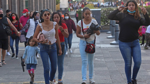 Jalisco anuncia nuevas restricciones sin cierre a negocios