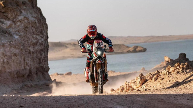 Mexicano Guillén entra al top 50 a un día de terminar el Dakar 2021