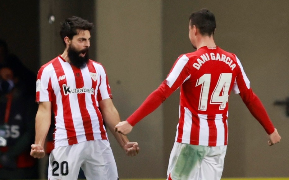 Asier Villalibre ve normal la agresión de Messi en Supercopa de España