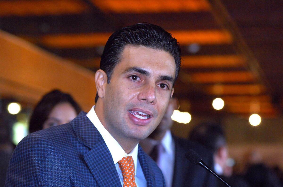 Jesús Sesma Suárez Miembro de la Cámara de Diputados de México