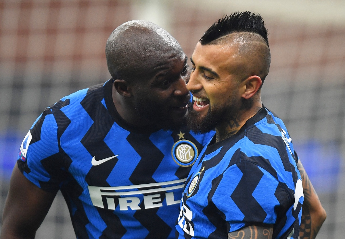 Arturo Vidal marca gol a la Juventus (Reuters)