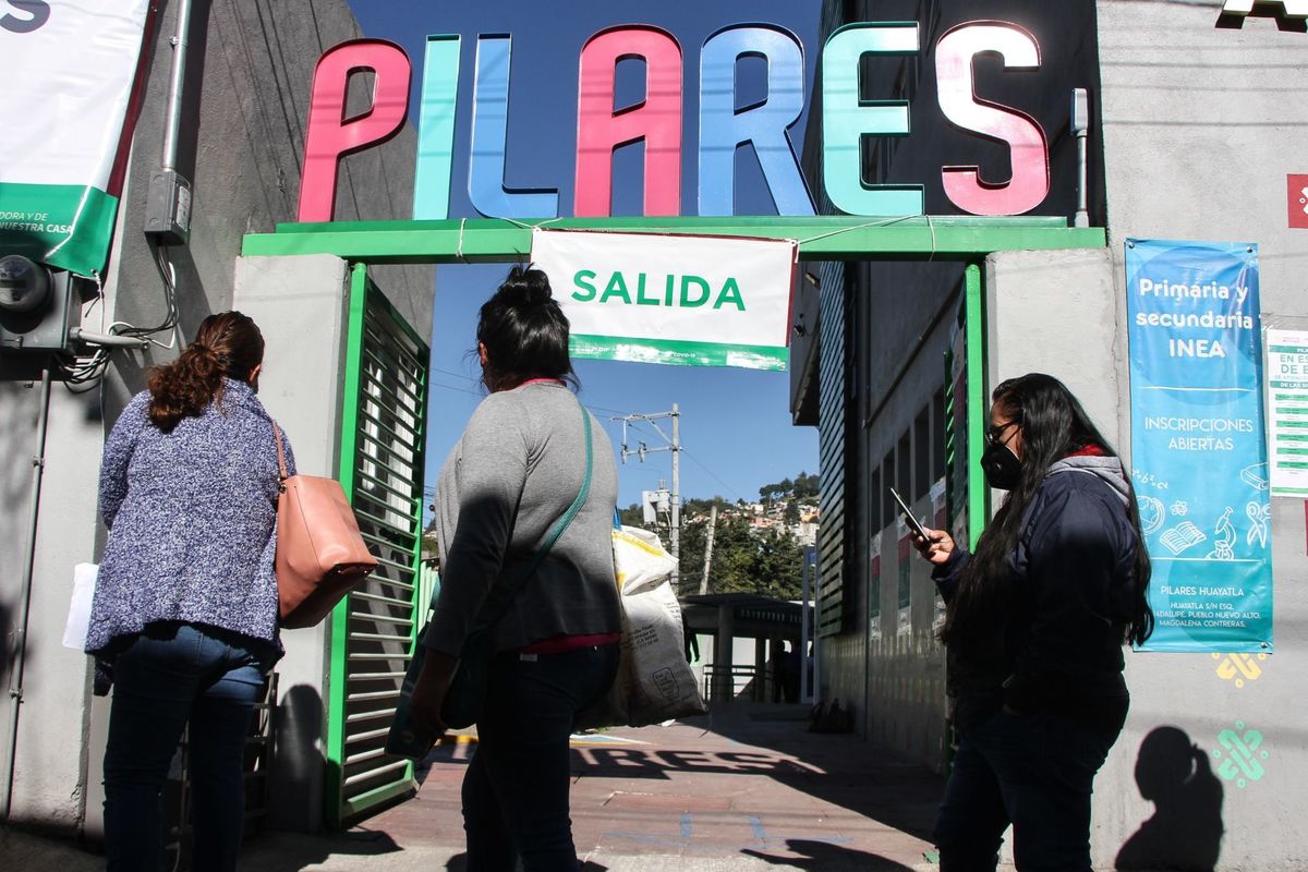 La Beca PILARES está dirigida a personas de entre 15 y 29 años, informó el gobierno de la CdMx. (Cuartoscuro)