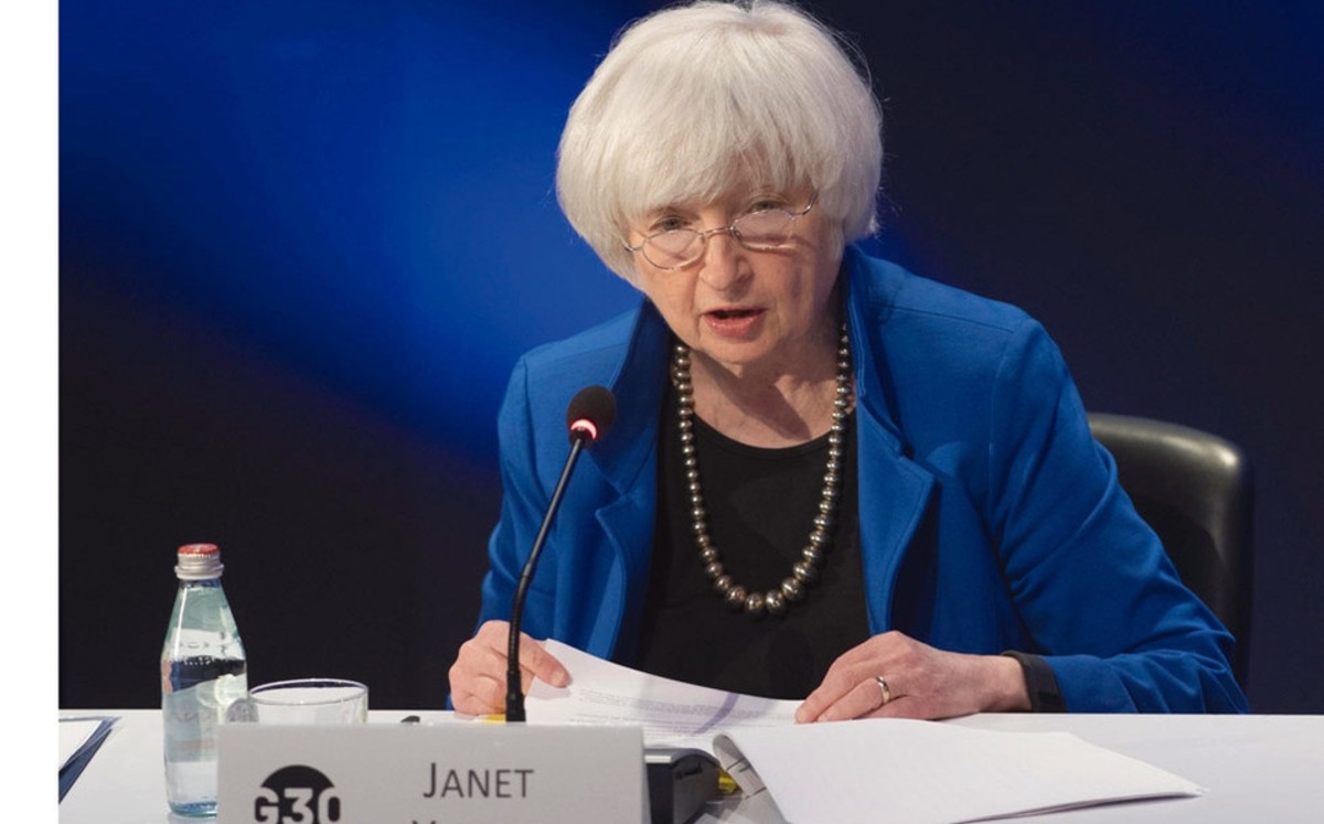 Janet Yellen asegura que EU no busca debilitar el dólar: WSJ