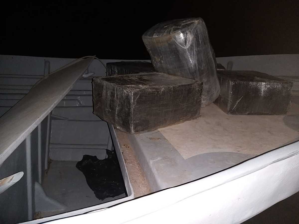 Alrededor de 62 paquetes fueron decomisados por la Marina / Especial