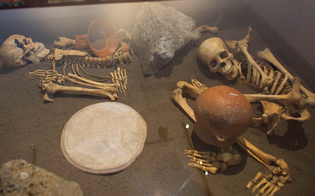 Conquistadores españoles masacraron mujeres y niños (AP)