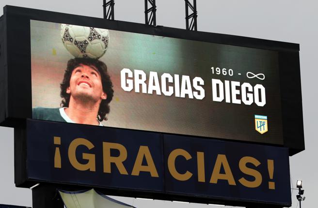 Homenaje a Diego Armando Maradona en La Bombonera (EFE)