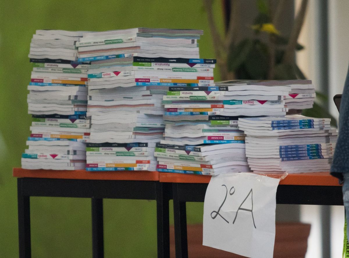 Los libros de texto gratuitos beneficiarán a más de 44 mil alumnos de educación básica en Tabasco. (Cuartoscuro)