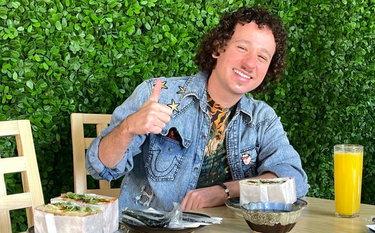Luisito Comunica es criticado en redes sociales por defender sector restaurantero. (Twitter)