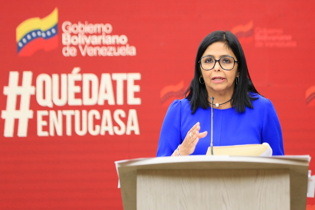 La  vicepresidenta venezolana Delcy Rodríguez, informó sobre las muertes | EFE