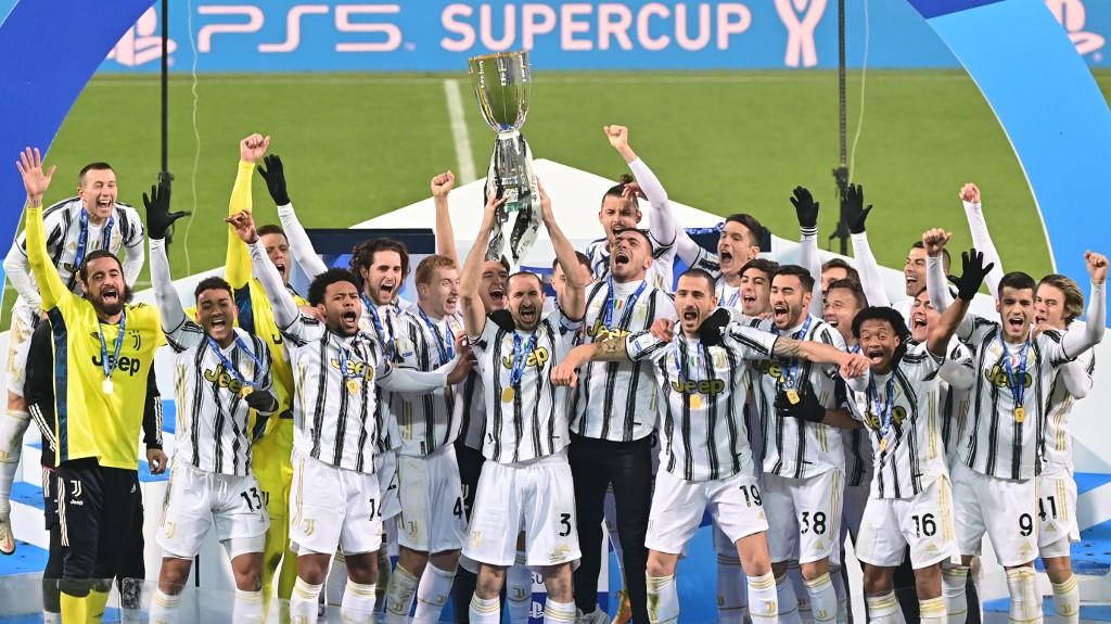 Juventus es campeón de la Supercopa de Italia (AFP)