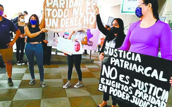 Muchas voces piden respetar la paridad política. Archivo