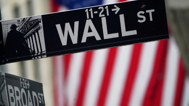 Tras investidura de Biden, índices de Wall Street cierran en máximos históricos