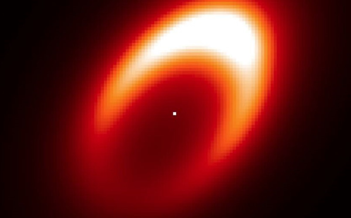 Torbellino rodea posible exopalneta (dpa)