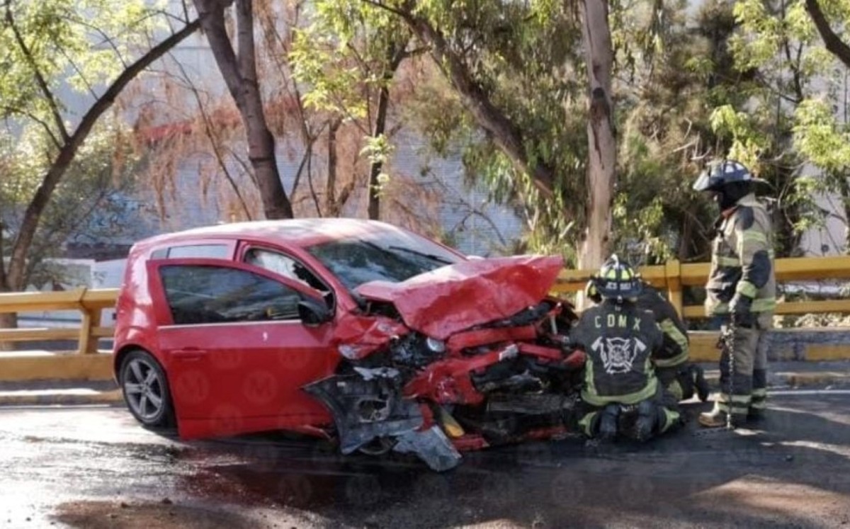 CdMx. Choque de auto en Río Churubusco deja dos lesionados Grupo Milenio