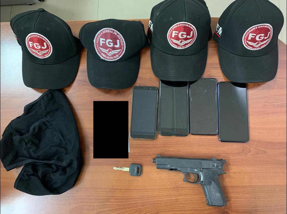 La FGJEM investiga si estos sujetos pudieran estar relacionados con más hechos delictivos.