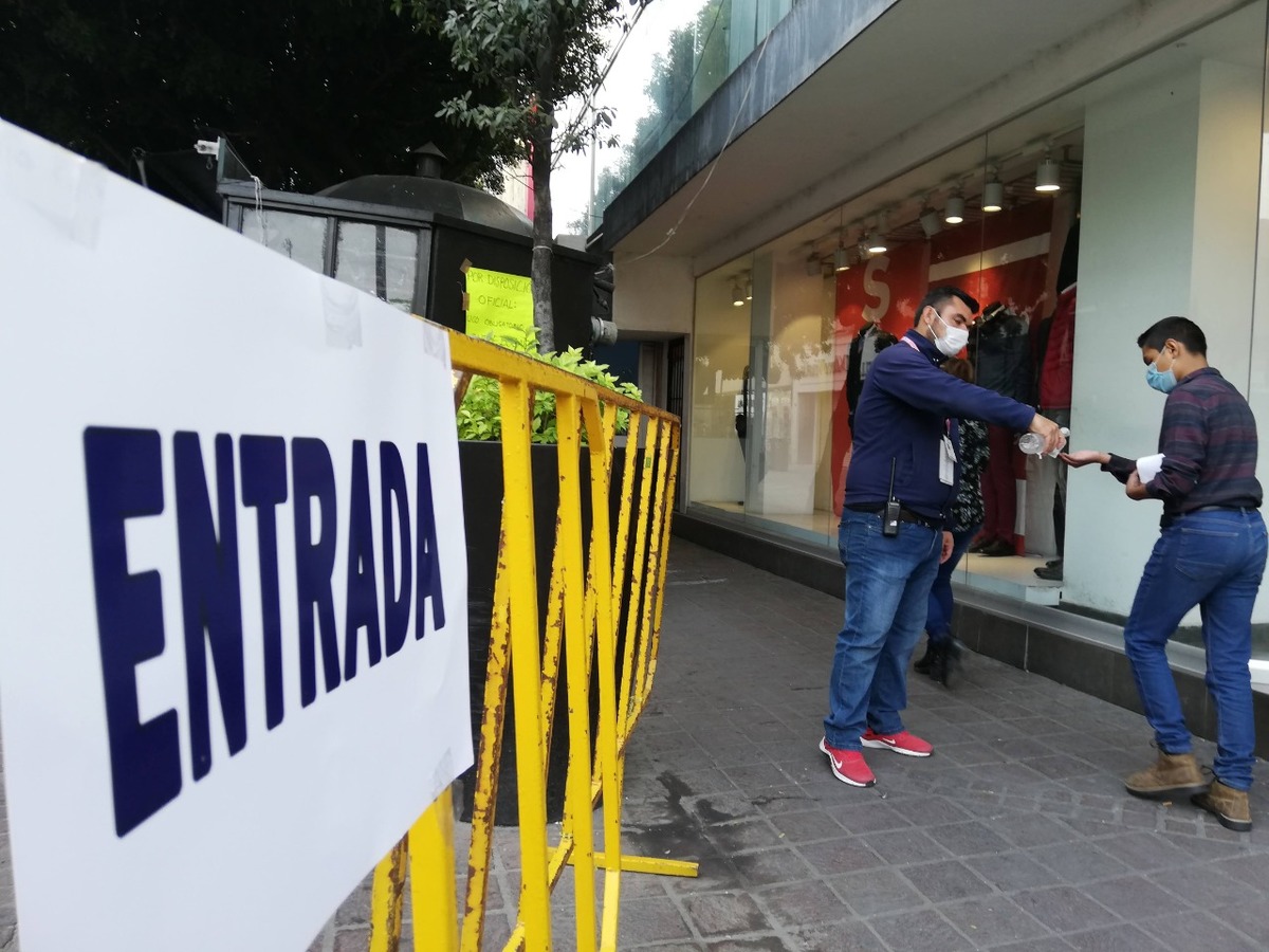 Aumentan 8% casos de covid-19 en Guanajuato por fiestas decembrinas. Foto: Daniela Béjar