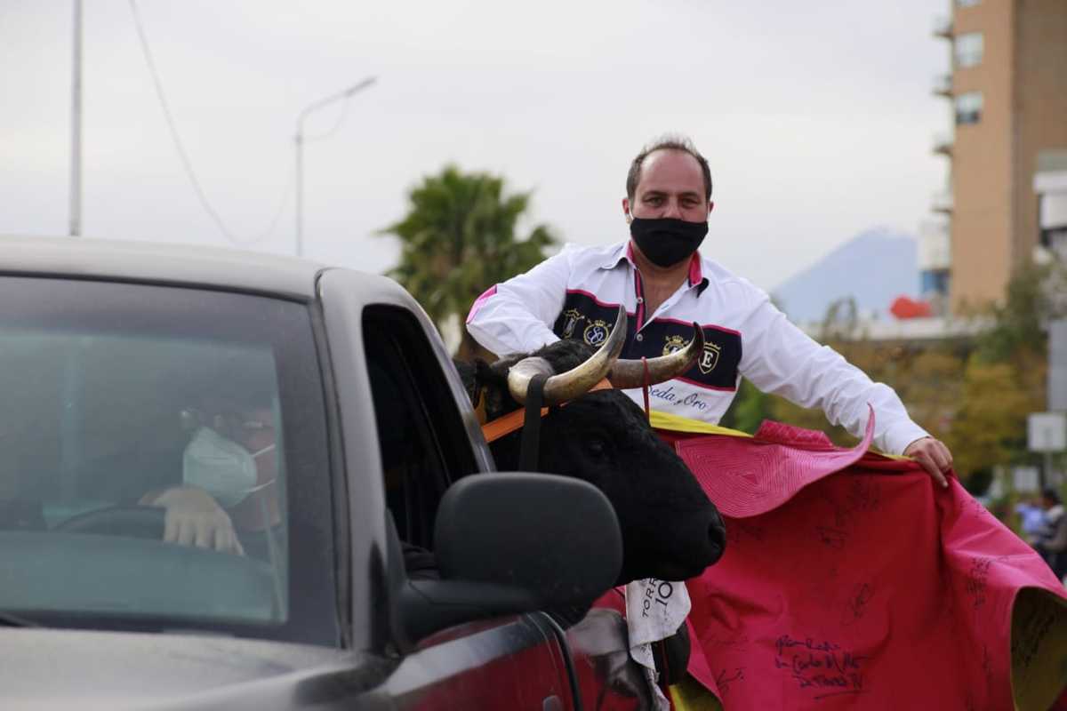 Taurinos se manifiestan en Puebla. (Andrés Lobato)