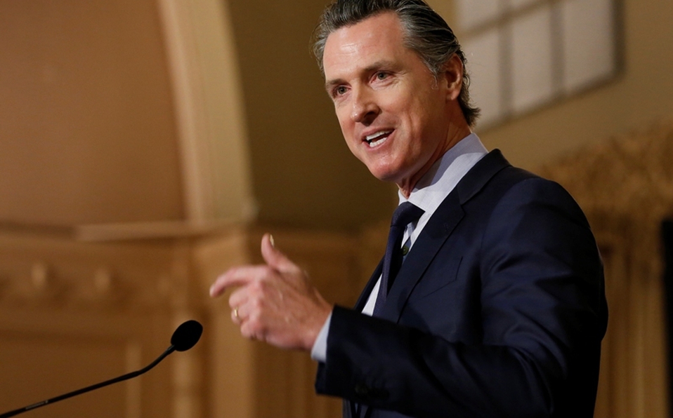 Gobernador de California, Gavin Newsom.
