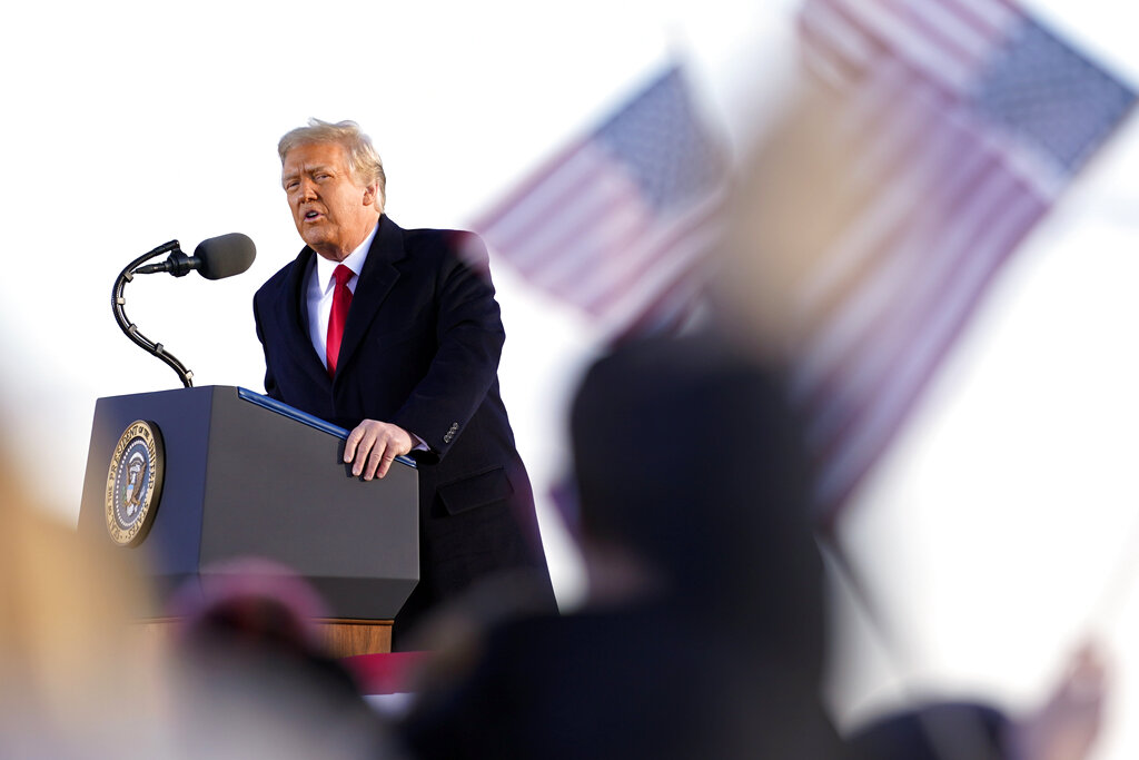 Donald Trump sería el primer presidente de Estados Unidos en tener dos juicio políticos en su contra. (AP)