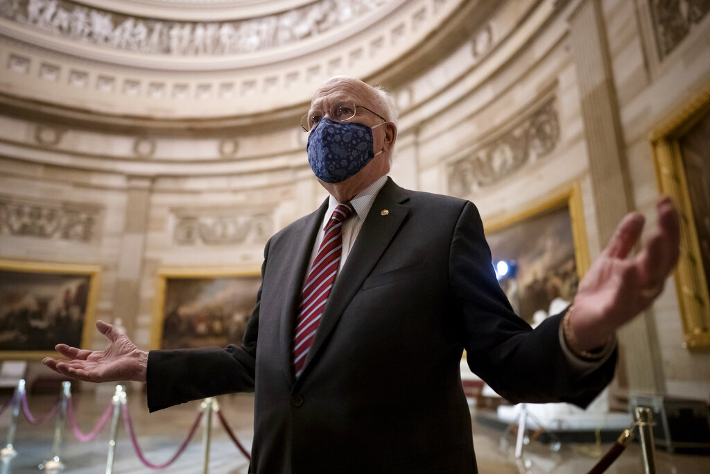 Patrick Leahy presidirá el juicio político contra el ex presidente Donald Trump. (AP)