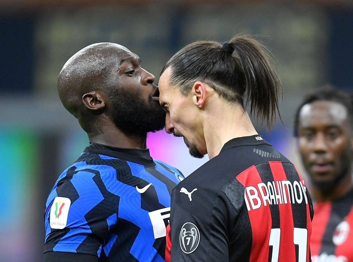 Pelea de Lukaku con Ibrahimovic