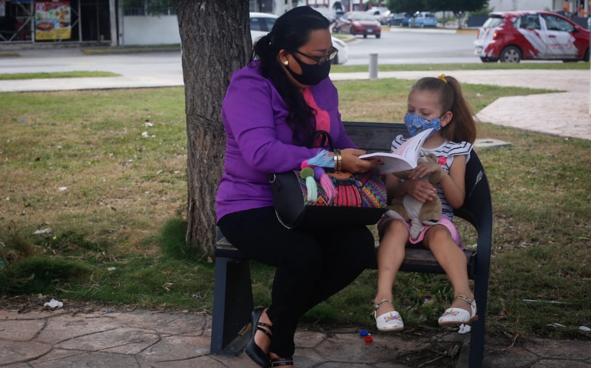 El regreso a clases preocupa tanto a los padres de familia como a los maestros. (Araceli López)