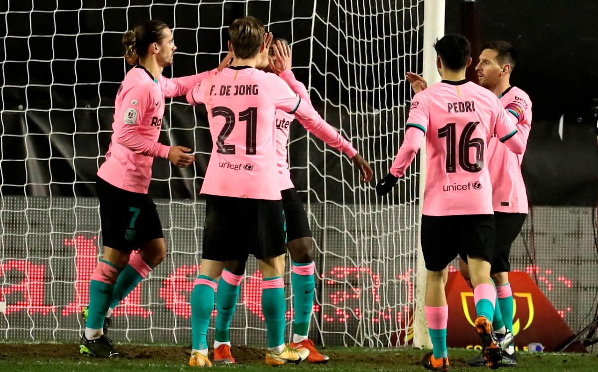 Barcelona vence al Rayo Vallecano y avanza a cuartos de final de la Copa del Rey  (EFE)