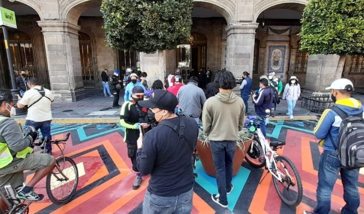 Los ciclistas llegaron al recinto tras realizar una rodada desde Bellas Artes. | Anwar Nájera