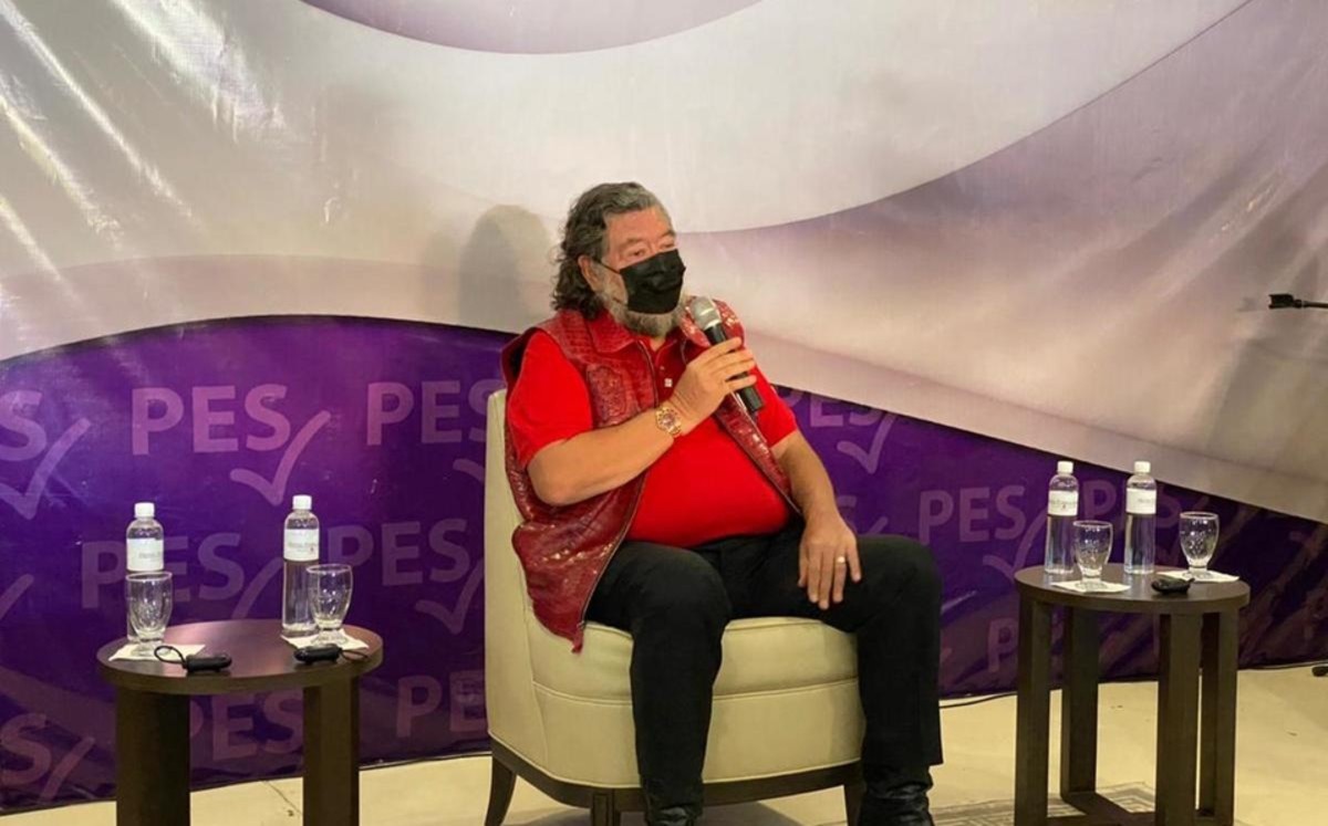 Jorge Hank Rhon se registra ante el PES como precandidato a la gubernatura de BC