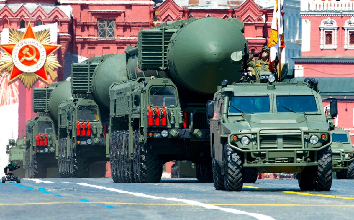 Parlamento de Rusia aprueba extender tratado de armas nucleares con EU